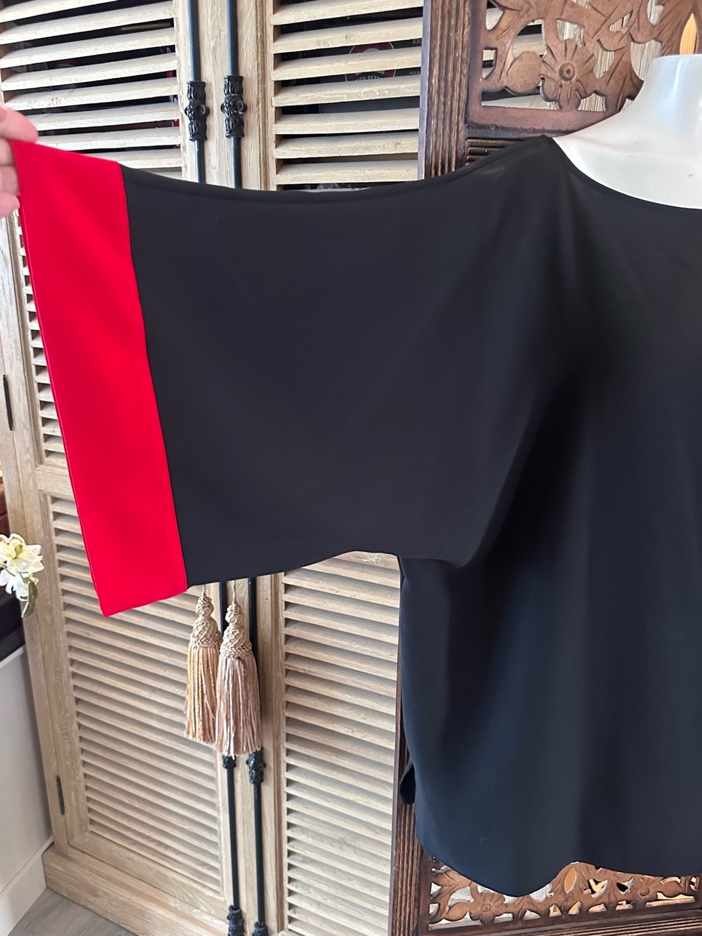 Lauren Ralph Lauren Black & Red Colorblock Kimono Style 3/4 Sleeve Pull On Top. - Picture 4 of 8